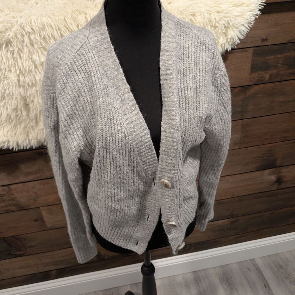 Elodie Light Gray Women's Cardigan